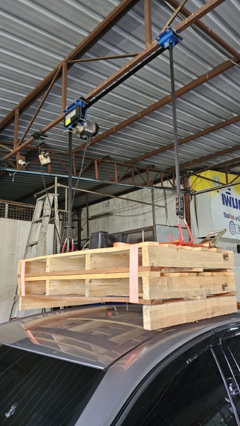 รอกไฟฟ้าติดเพดาน 2 ตะขอ BERG FH200S รอกสายพานอเนกประสงค์สำหรับ ยกเต็นท์หลังคารถ แร็คหลังคา จัดโรงรถ และ แขวนจักรยาน ไม่แกว่งไปมา จัดเก็บเหนือศีรษะ ประหยัดพื้นที่ รับน้ำหนัก 100 กก. 11 how to wrap Roof Top Tent for lifting minimal